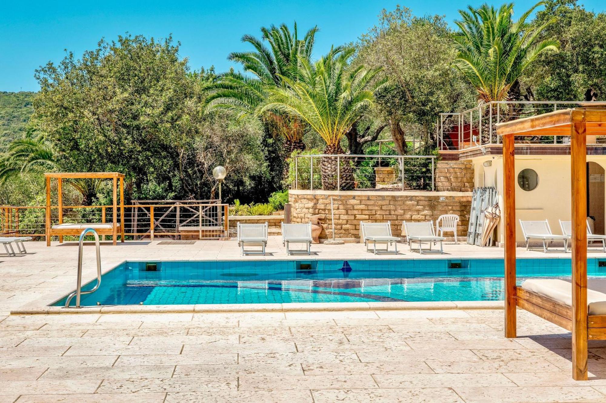 Isa - Residence With Pool And Private Beach In Talamone Just 500 Mt From The Beach מראה חיצוני תמונה