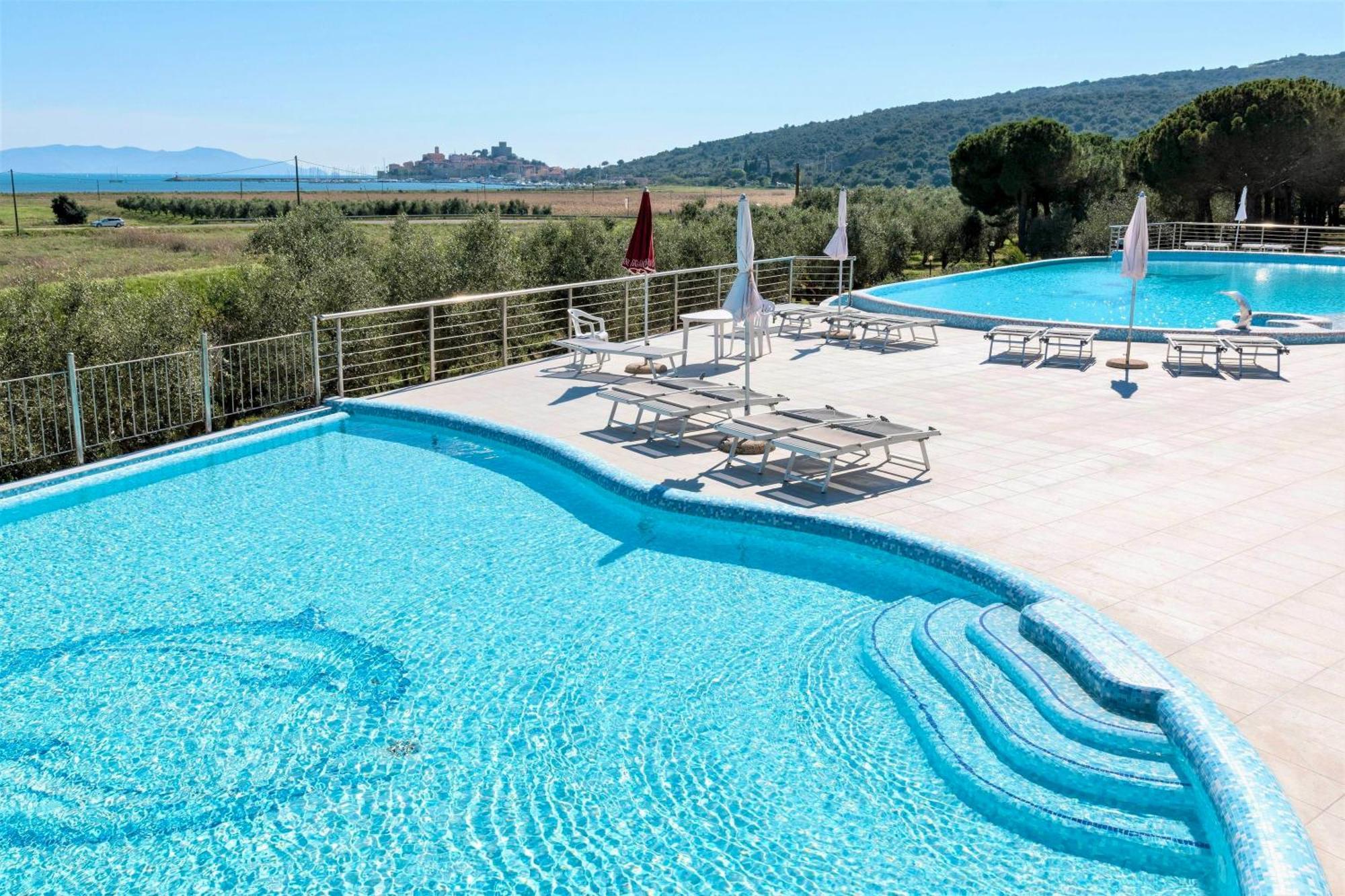 Isa - Residence With Pool And Private Beach In Talamone Just 500 Mt From The Beach מראה חיצוני תמונה